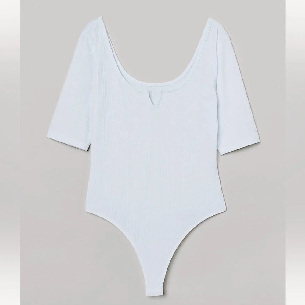 H&M Ribbed V-Neck Bodysuit - Picture 2 of 11